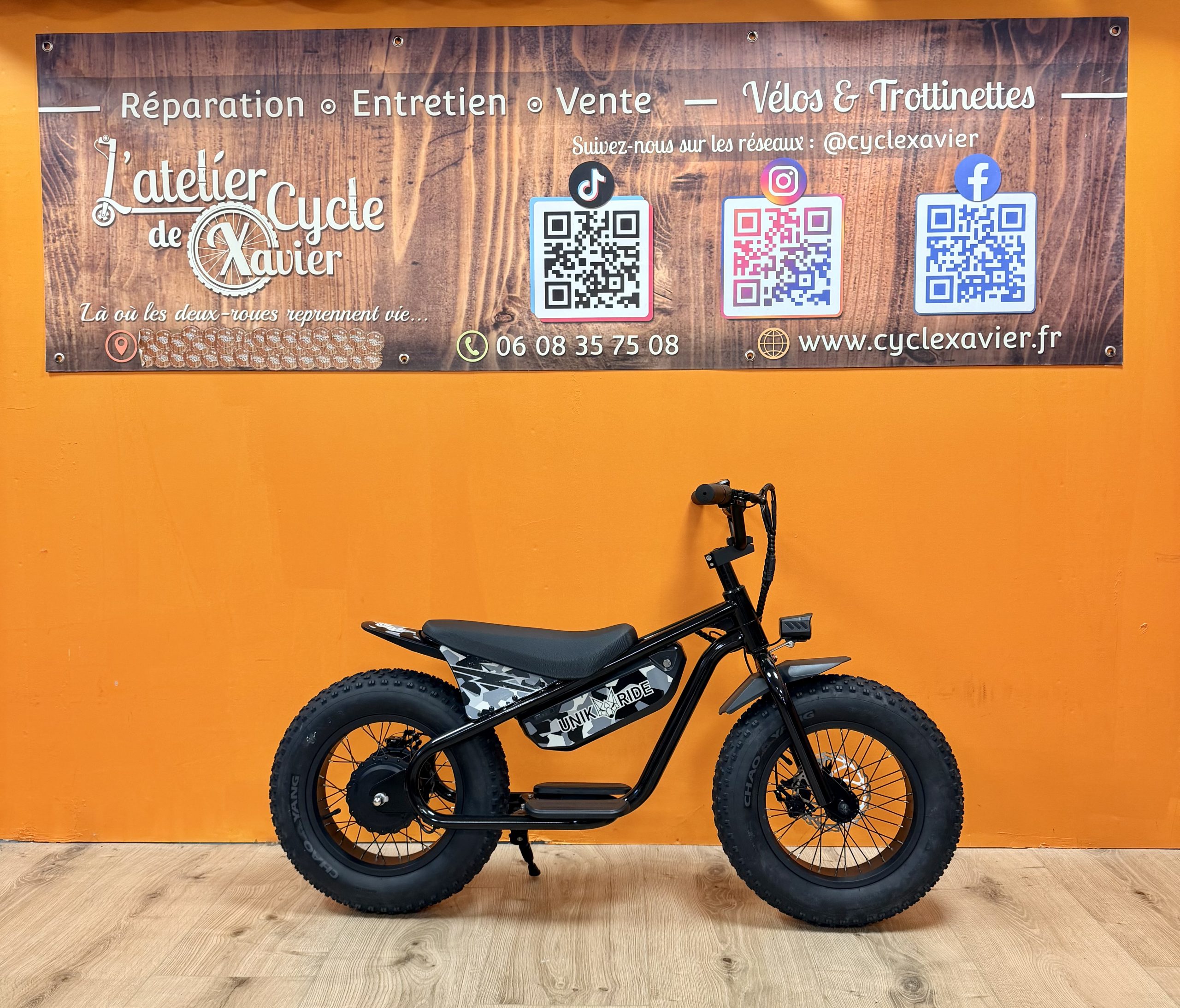 UNIKRIDE Fat Fun – Draisienne électrique enfant FATBIKE 250 W